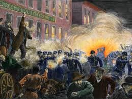 Un 1° de mayo de 1886 se inició una huelga por la jornada de trabajo legal de 8 horas diarias.