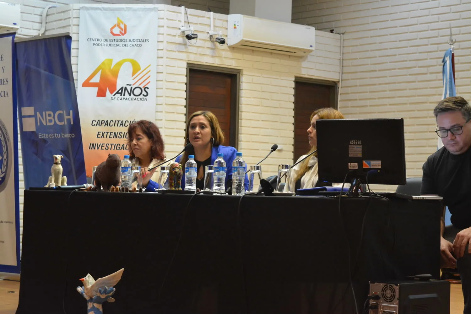 Imagen: Primer Panel del 6to Congreso de Derecho Animal