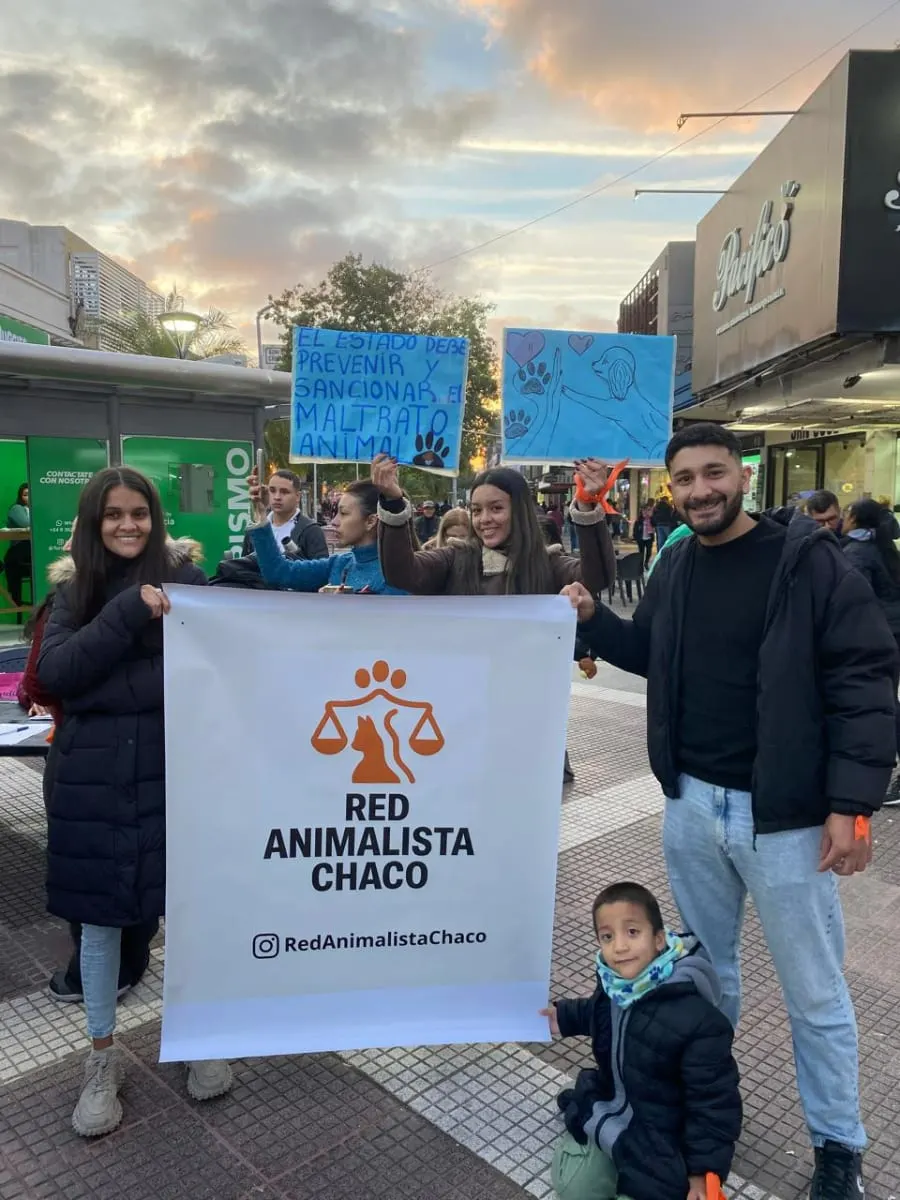 Imagen: Activistas de la Red Animalista Chaco